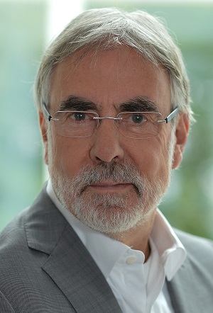 Prof. Dr. Walter Möbius